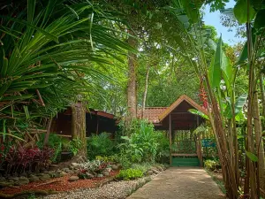 Pachira Lodge