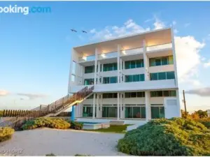 Beachfront Villa Solarium Garden House 1