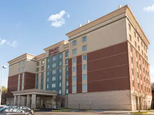 Drury Inn & Suites Charlotte Northlake