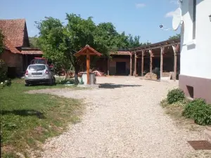 Casa Din Barcut