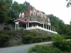 Overlook Mansion