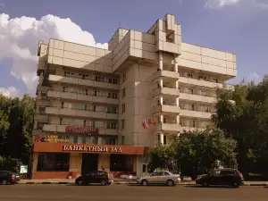 特羅帕廖沃酒店