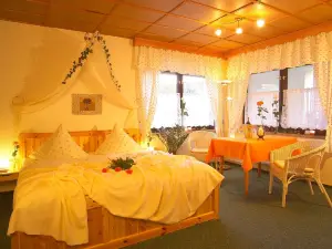 Bierbad-Landhotel Garni Kummerower Hof - Weltweit Erstes Bierbad