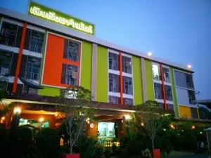 Lert Sri Hotel