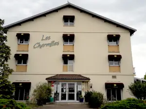Logis Hôtel-Restaurant les Charmilles