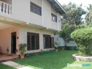 Samanala Garden Holiday Home