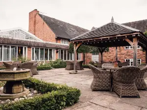 Manor House Hotel & Spa, Alsager