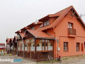 Határ Csárda Panzió