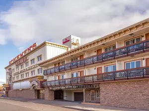 Ramada by Wyndham Elko Hotel at Stockmen's Casino