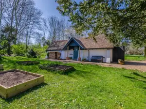 With Walking Trails Starting From Your Doorstep Onto the North Downs Way
