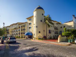 Flamingo Vallarta Hotel & Marina