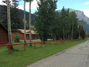 Jasper Gates Resort