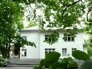 Vanapargi Apartments