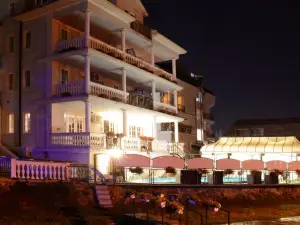 Hotel Kralj