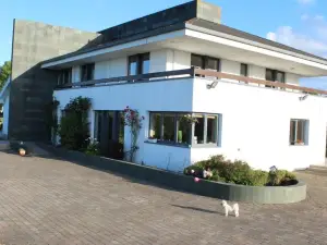 Hazelwood Country House