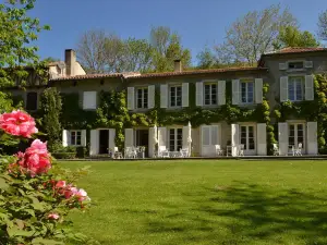 Chambres d'Hôtes Domaine du Hameau Baylesse