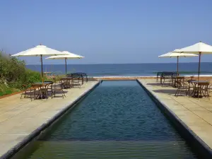 Avisa Nila Beach Resort