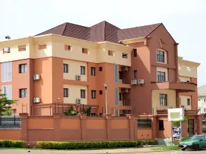 Alphaplus Apartments