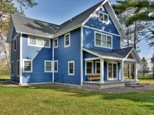 Beach House on Sand 6 Bedrooms 5.5 Bathrooms Hotel Room