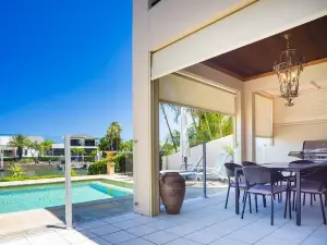 Luxe @ Sanctuary Cove