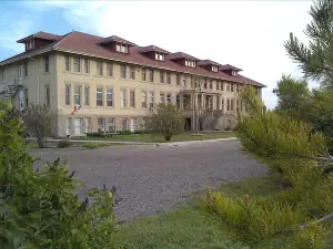 Gooding University Inn & Resort