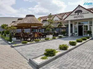 Hotel Mużakowski