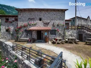 Hostal Peña Santa
