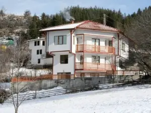 Ski House Pamporovo