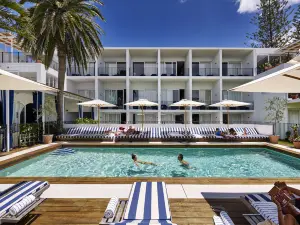 Halcyon House