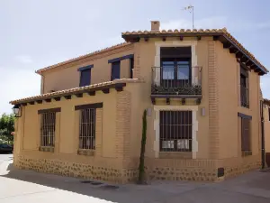 Comfortable House in Villalpando