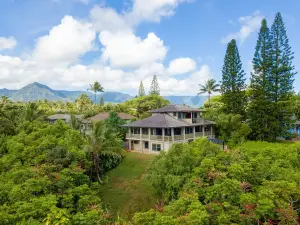 Mauna Pua - A 7 Bedroom Kauai Vacation Rental Home