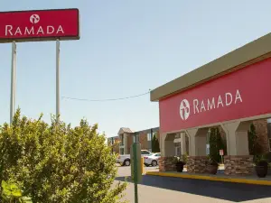 Ramada by Wyndham Bismarck