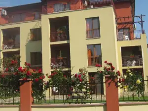 Condo Hotel Valentina