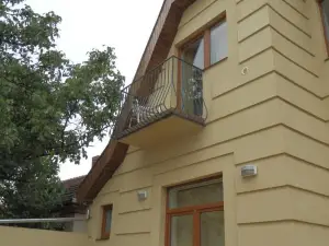 Pannónia Rooms and Apartments