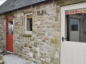 Country Cottage with Hot Tub - Pre-Heated for Your Arrival