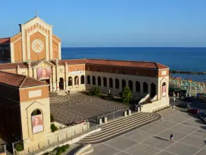 甜蜜之家及養生行政家庭旅館
