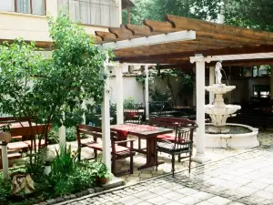 Cesar Guest Rooms