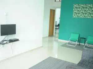 7 Stay#1 - 1 Room for 3 Pax at Kuala Berang -Best Travelers Stay