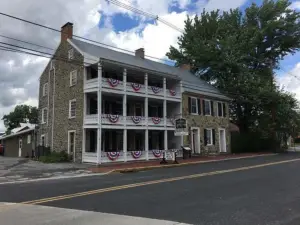 The Historic Fairfield Inn