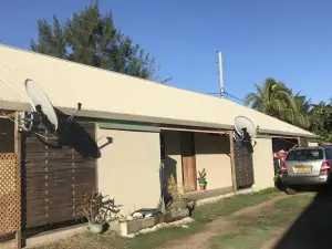 Vaiotaha Lodge