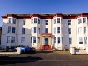 Delmont Hotel