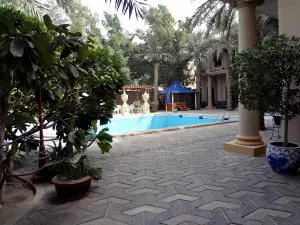 Riviera Palace Deluxe Suites