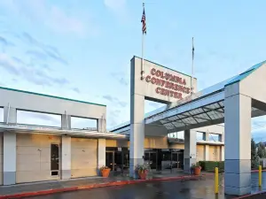 Holiday Inn PORTLAND-AIRPORT (I-205) by IHG