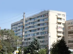 Sacvoyage Apartment on Prospekt Lenina, 6