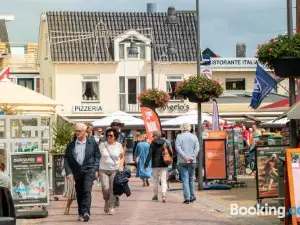 Carpe Diem Egmond Aan Zee by Urban Home Stay