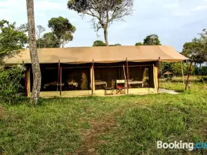 Serengeti Savannah Camps