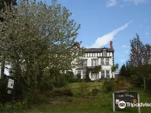 Bryn Derwen Guest House