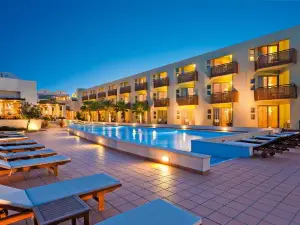Giannoulis - Santa Marina Plaza (Adults Only)