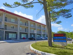Wasaga Riverdocks Hotel Suites