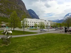Sunndalsøra Hotell